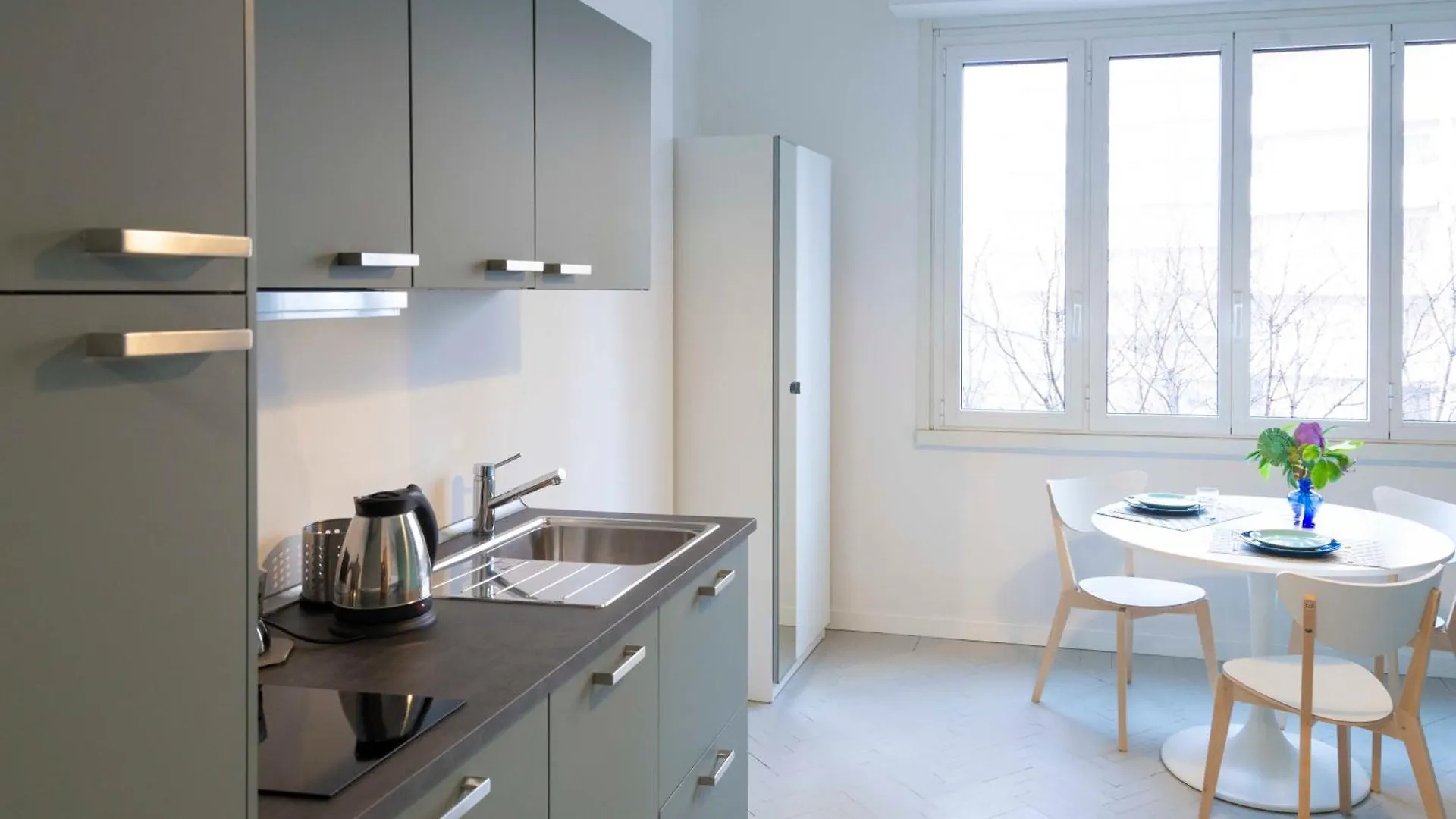 Apartment Federico Studio X2 Brenta Underground Milan